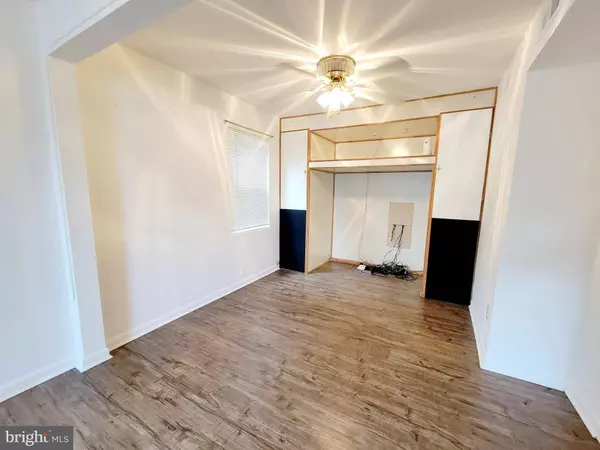 3412 LOUTH RD, Dundalk, MD 21222