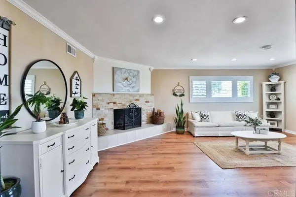 7853 Highwood Avenue, La Mesa, CA 91941