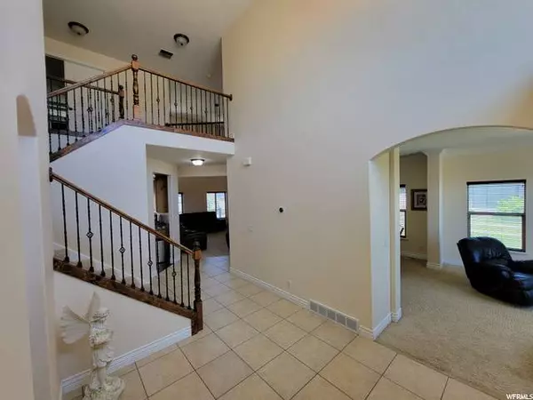 2389 S PRAIRIE VIEW DR W, Eagle Mountain, UT 84005