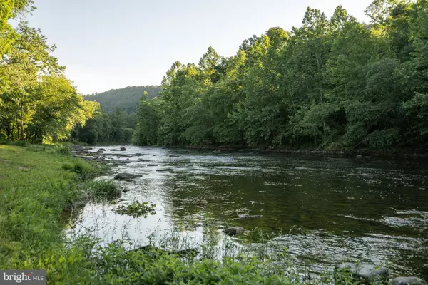 4063 ROCKFORD ROAD, Great Cacapon, WV 25422