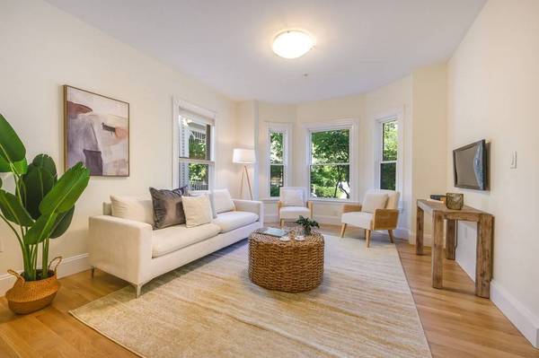 84 Hammond Street #84, Cambridge, MA 02138