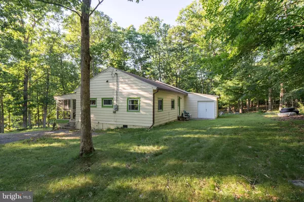 4063 ROCKFORD ROAD, Great Cacapon, WV 25422