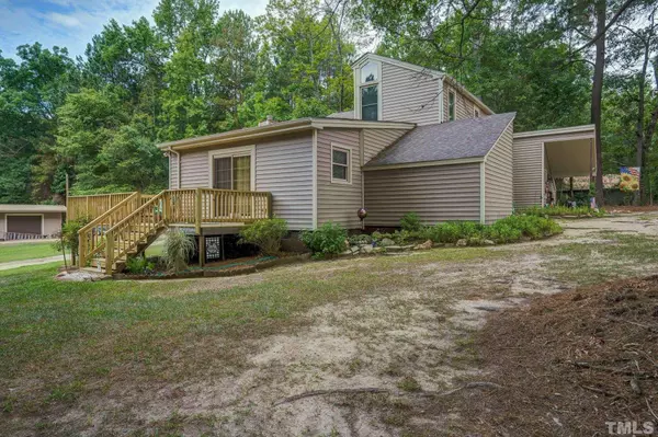 7005 Schooners Road, Bailey, NC 27807