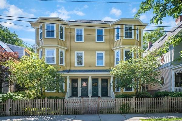 84 Hammond Street #84, Cambridge, MA 02138
