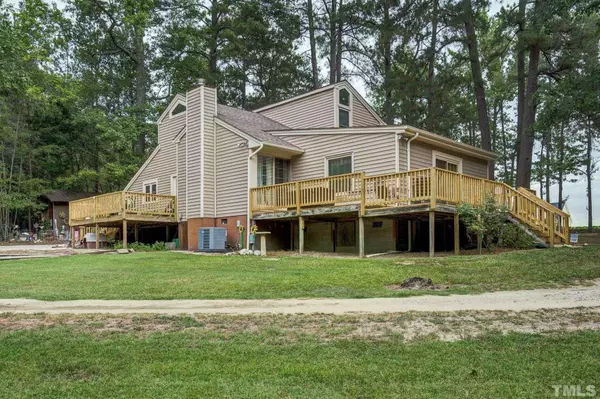 7005 Schooners Road, Bailey, NC 27807