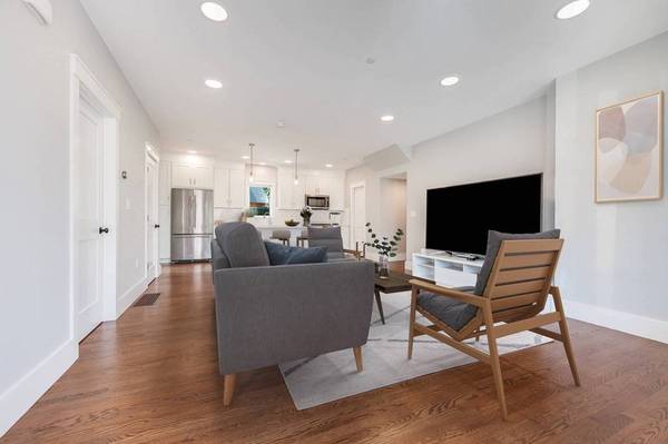 23 Murdock Street #B, Somerville, MA 02145