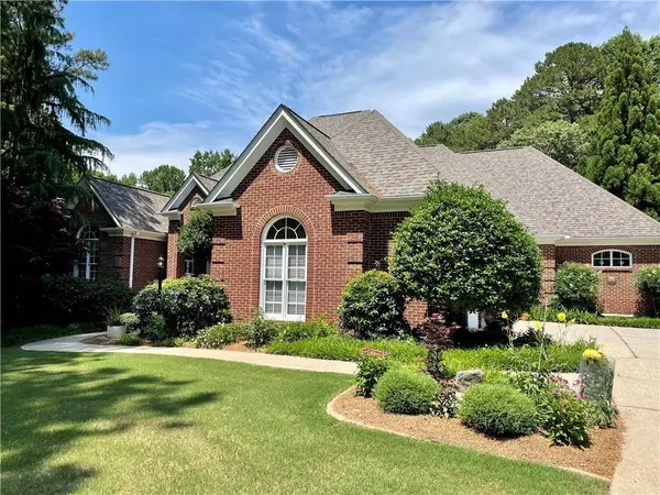 1544 Blue Bird WAY, Cumming, GA 30041