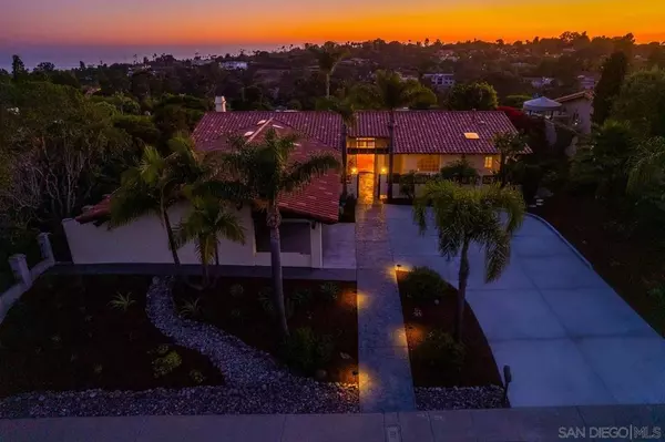 6152 Cardeno Dr, La Jolla, CA 92037