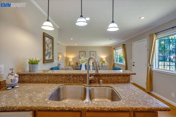 2155 Eric Ct 1, Union City, CA 94587