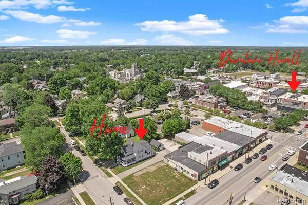 110 West Washington Street, Howell, MI 48843