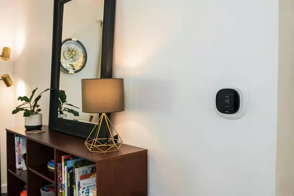 3212 N Valleyview Drive, Bloomington, IN 47404-1750