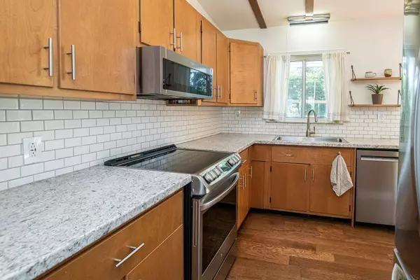 3212 N Valleyview Drive, Bloomington, IN 47404-1750