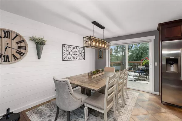 4418 S North Dearborn Ct, Spokane, WA 99223