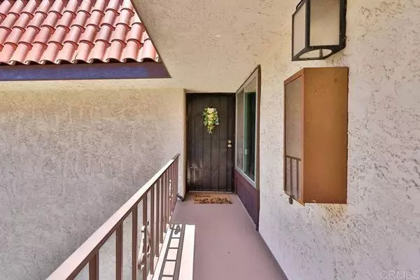 6878 Navajo Road #78, San Diego, CA 92119