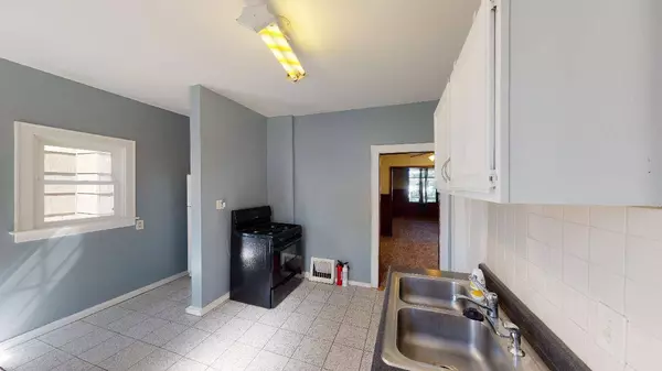 1813 Lamborn AVE, Superior, WI 54880