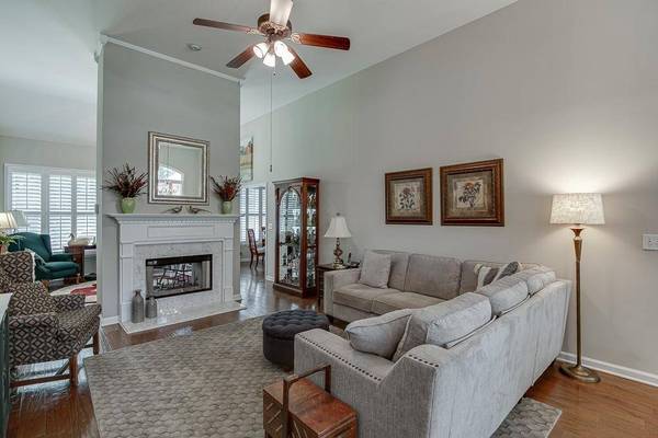 5019 Weatherstone, Buford, GA 30519