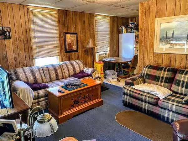 60 1st AVE SE, Pine City, MN 55063