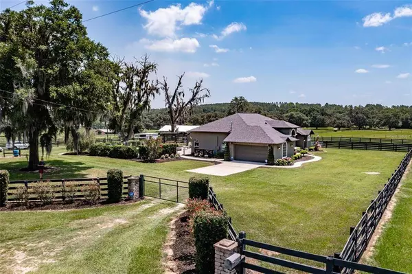 8600 FORT KING RD, Zephyrhills, FL 33541