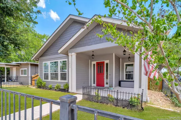 1233 BURNET ST, San Antonio, TX 78202-2416