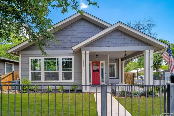 1233 BURNET ST, San Antonio, TX 78202-2416