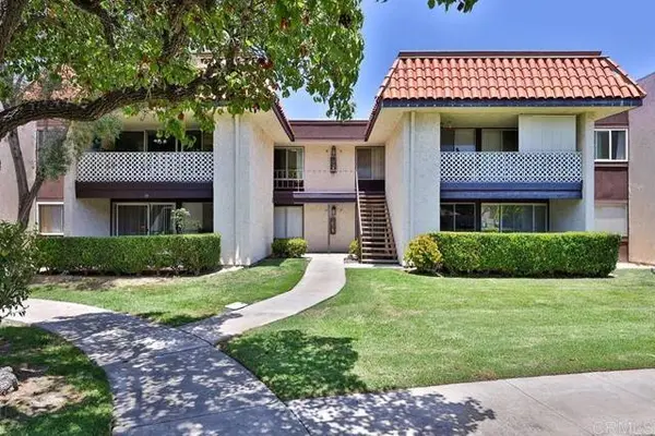 6878 Navajo Road #78, San Diego, CA 92119