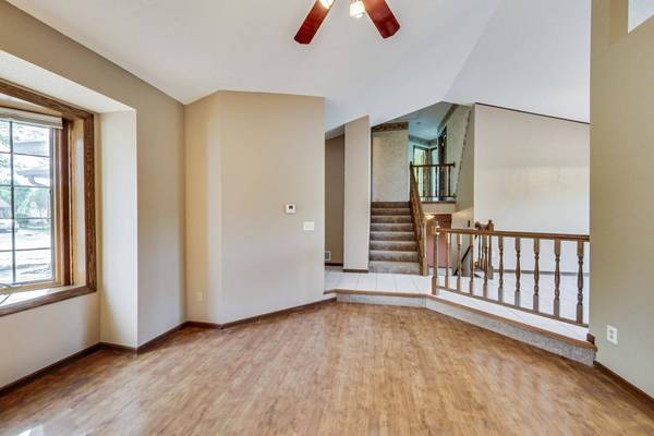 8167 Joliet AVE S, Cottage Grove, MN 55016