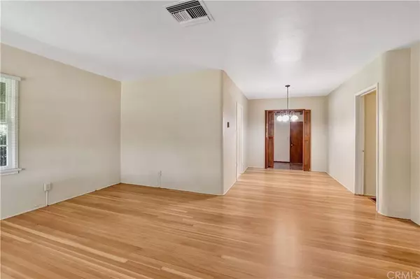 2837 N I ST, San Bernardino, CA 92405