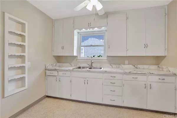 2837 N I ST, San Bernardino, CA 92405