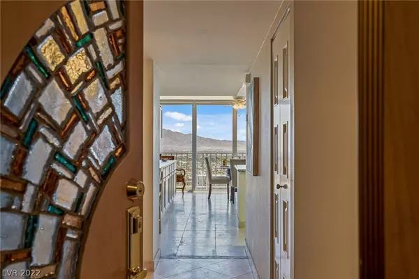 3111 Bel Air Drive #23D, Las Vegas, NV 89109