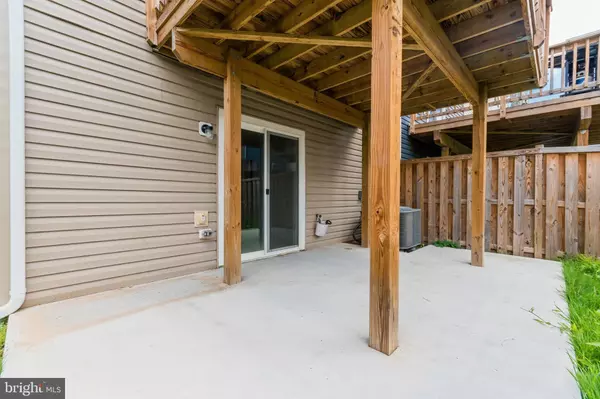 216 MAGELLAN DR, Martinsburg, WV 25404