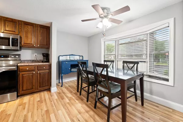 1108 Piscassic ST, Newmarket, NH 03857