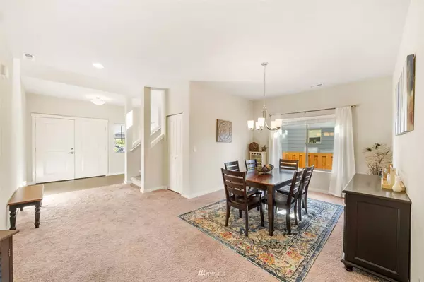 1513 Couls AVE, Buckley, WA 98321