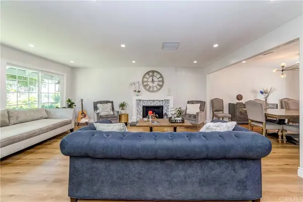 1017 W Las Palmas DR, Fullerton, CA 92835