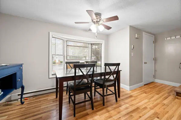 1108 Piscassic ST, Newmarket, NH 03857