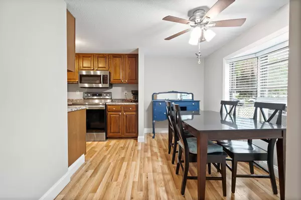 1108 Piscassic ST, Newmarket, NH 03857