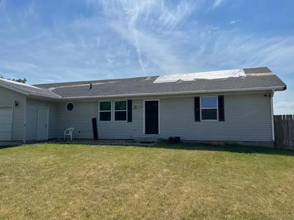 2213 23rd ST SW, Willmar, MN 56201