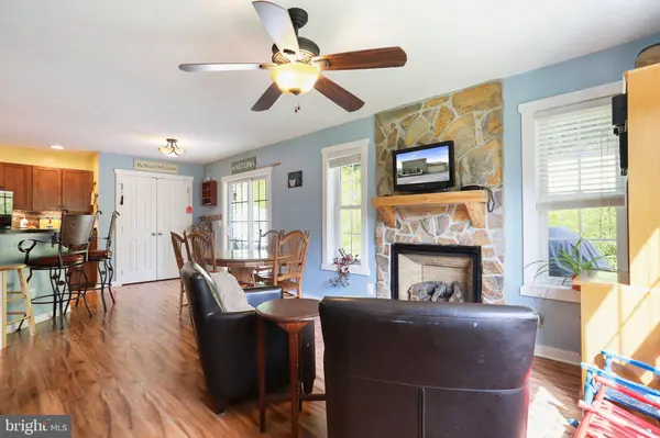 2291 GOONEY MANOR, Bentonville, VA 22610