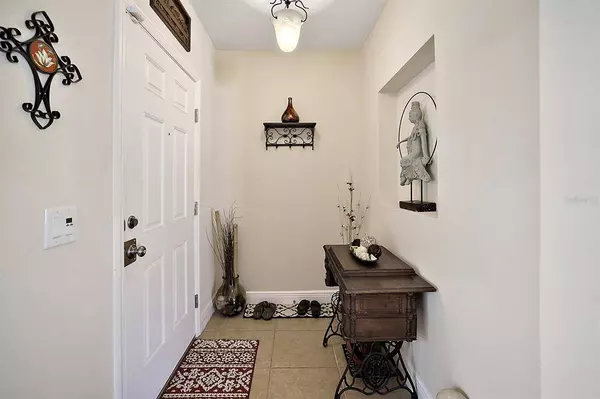 3447 CYPRESS GROVE DR, Eustis, FL 32736