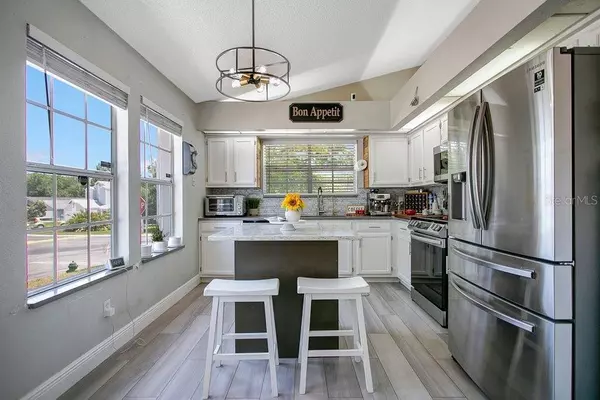 124 MEADOW BLVD, Sanford, FL 32771