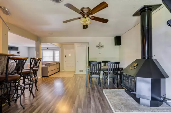 1808 E Grauwyler Road, Irving, TX 75061