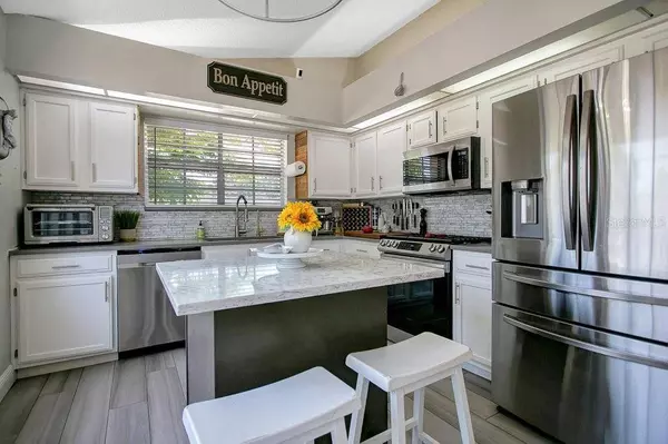 124 MEADOW BLVD, Sanford, FL 32771