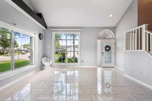 11601 BRANCH MOORING DR, Tampa, FL 33635