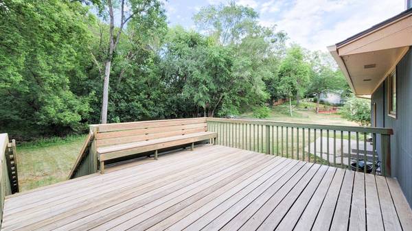 600 W 136th ST, Burnsville, MN 55337