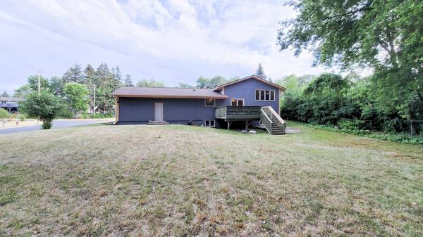 600 W 136th ST, Burnsville, MN 55337