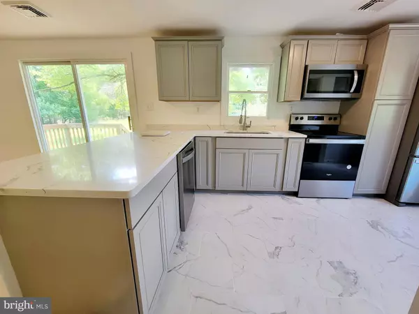 10418 RIFLE RANGE RD, Bridgeville, DE 19933