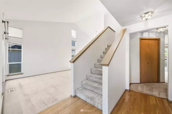 7620 148th AVE E, Sumner, WA 98390