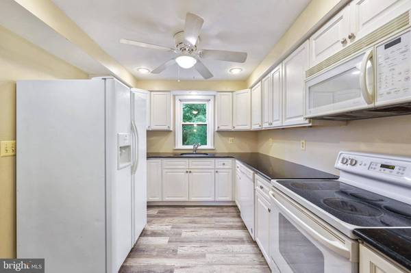 430 4TH AVE, Parkesburg, PA 19365