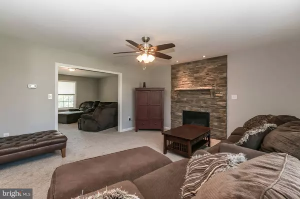 241 SHANNON CT, Inwood, WV 25428