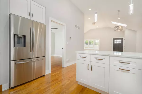 4035 Home Avenue, Stickney, IL 60402