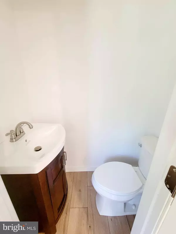 10418 RIFLE RANGE RD, Bridgeville, DE 19933